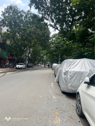 Biệt thự 5 tầng thang máy view hồ Đền Lừ, đường ô tô tránh