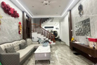 Bán nhà 4 tầng, ngõ ô tô thông, trung tâm Quang Trung, full nội thất xịn