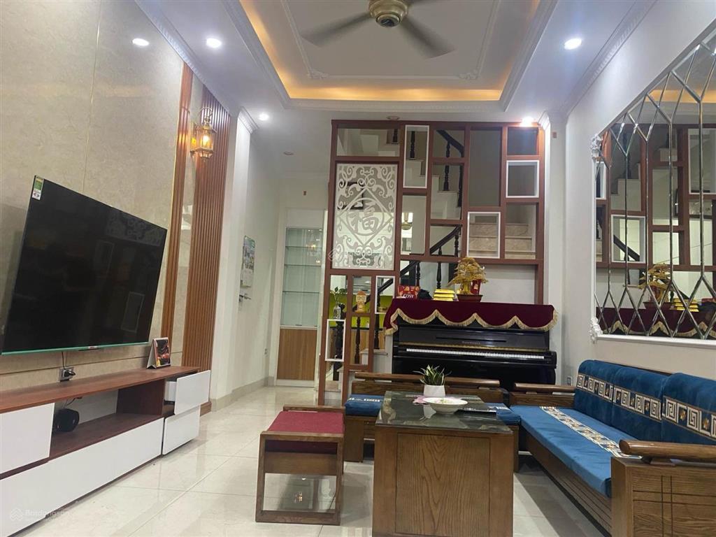 Bán gấp nhà nguyễn viết xuân thanh xuân, ngõ nông gần phố, 48m 5 tầng giá 11.6 tỷ