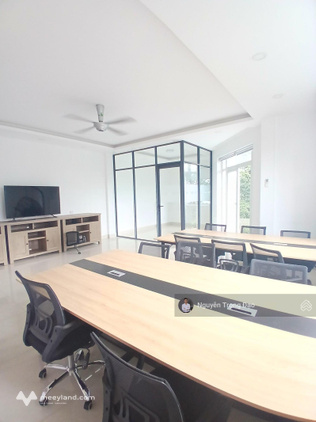 Cho thuê sàn văn phòng 95m2 khu Bát Nàn - Đảo KC - Quận 2 - Nội Thất CB - Free nước + phí gửi xe