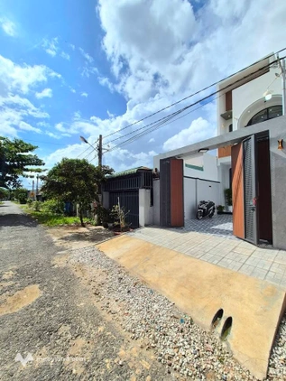 Nhà đẹp như mơ, ô tô đỗ cửa, giá chỉ 2 tỷ 690 triệu