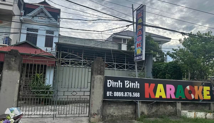 Bán nhà 3 tầng 120m2 mặt đường tàu Cẩm Giàng, kinh doanh cực đỉnh