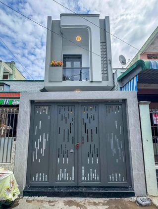 Bán nhà 1 trệt 1 lầu hẻm Phan Đăng Lưu, gần Vincom Plaza Cần Thơ