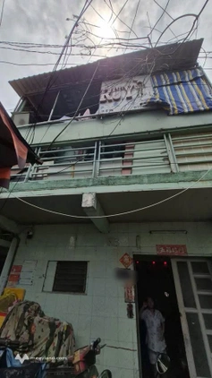 Nhà xinh Ba Đình, Quận 8, giá rẻ như cho, xách vali vào ở ngay