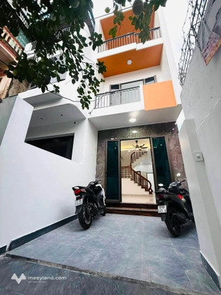 Bán nhà 3 tầng mới tinh tại phường Quang Trung, Thái Bình, thiết kế hiện đại, tiện nghi