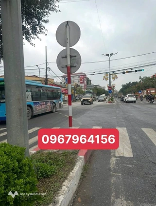 Nhà đẹp phố Nguyễn Thái Học, Đan Phượng, thiết kế hiện đại, vị trí đắc địa