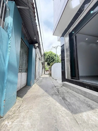 Bán nhà 3 tầng lô góc Phú Xuân, Thái Bình, ngõ thẳng tắp, giá chỉ 1,7 tỷ