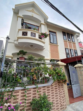 Nhà lô góc 2 tầng tại Phú Hải, Dương Kinh, không gian thoáng đãng, tặng kèm nội thất, giá 4,7 tỷ