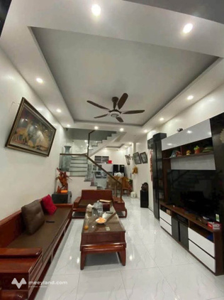Nhà xinh 3 tầng tại Phù Liễn, Kiến An, ô tô đỗ cửa, ở ngay