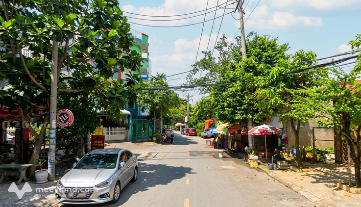 Siêu phẩm 4 tầng mặt tiền chợ Thạch Đà, giá 14.8 tỷ