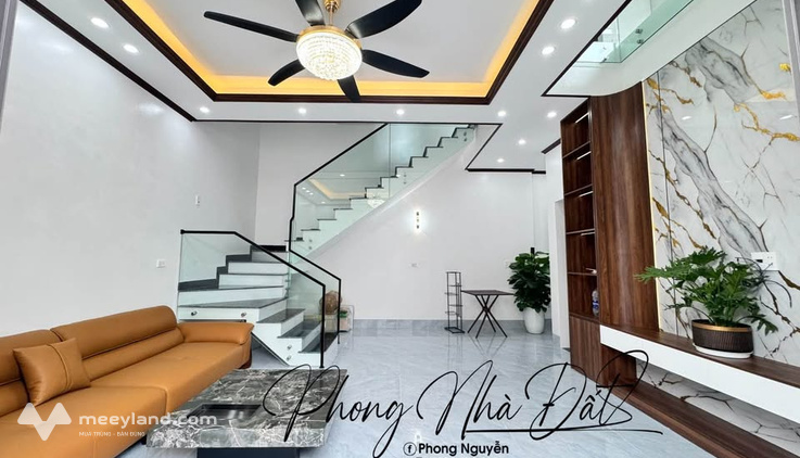 Bán nhà 4 tầng trung tâm Lạng Sơn, gần chợ Giếng Vuông, tiện ích đầy đủ
