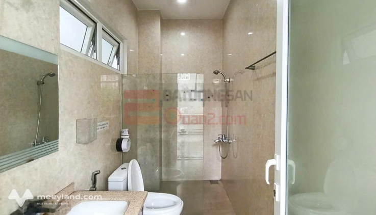 Cho thuê mặt bằng vị trí đẹp, có hầm xe + 5 tầng - Làm văn phòng, spa, showroom, kinh doanh & ở