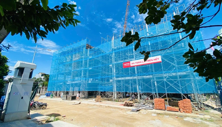 Shophouse Trần Thái Tông, trung tâm thành phố Huế, 4 tầng + 1 tum, kinh doanh đa ngành