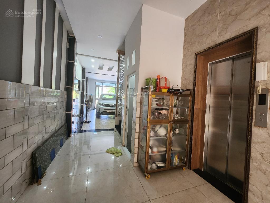 Nhà 5 tầng có thang máy mới đẹp ngang 6m mặt tiền đường kinh doanh x. bình hưng