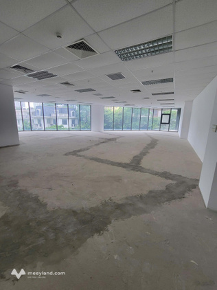 Cho thuê văn phòng tại Chung cư The Legacy, 350 nghìn / m2, 1000 m2, view đẹp, giá tốt