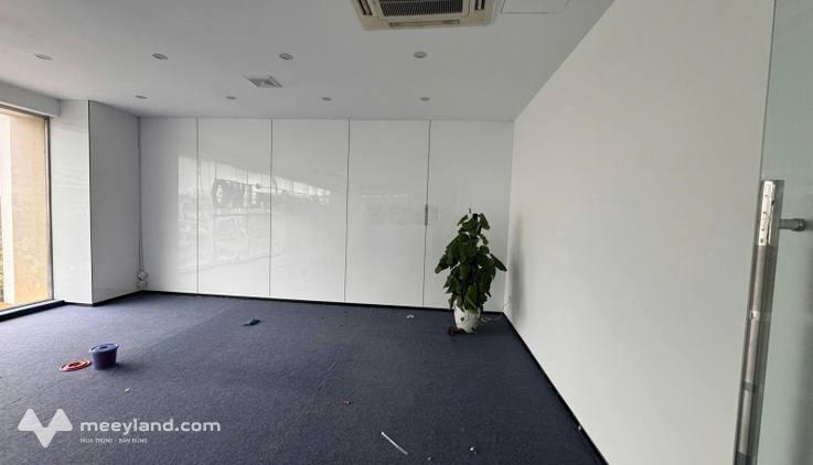 Cho thuê 320m² văn phòng mặt lê hồng phong tòa nhà 10 tầng 56tr/tháng