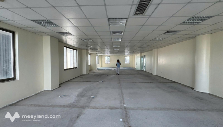 Cho thuê văn phòng tòa nhà 10 tầng Lê Hồng Phong Hải Phòng 200k/m²