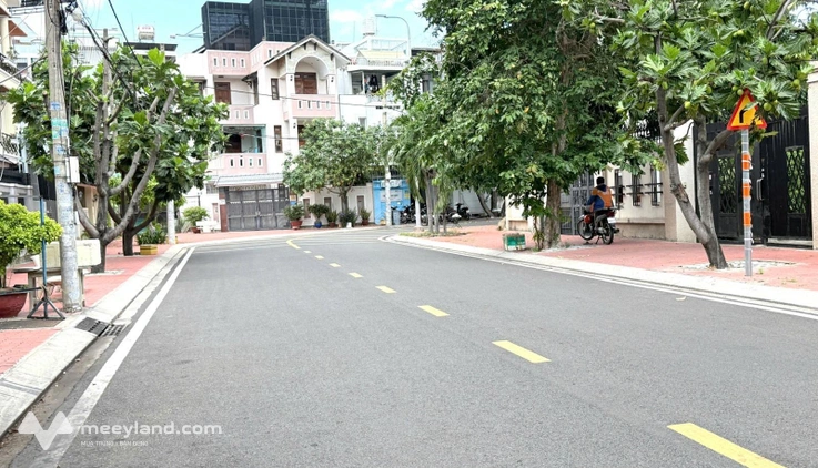[17Triệu] Cho thuê MB khu Cao Lỗ Q8. (220m2) 1 Trệt, 1 Lửng Cafe, Kho, quán ăn...