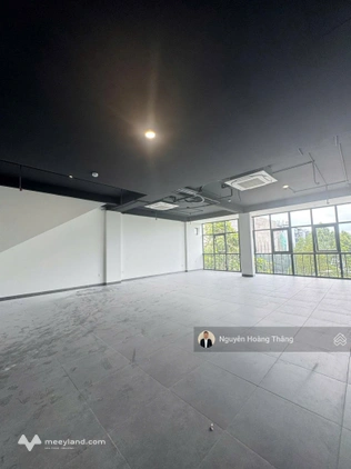 Cho thuê văn phòng 1 hầm 4 tầng DTSD 600m2 giá 80tr/th, Đảo Kim Cương Q.2, LH 0936890795