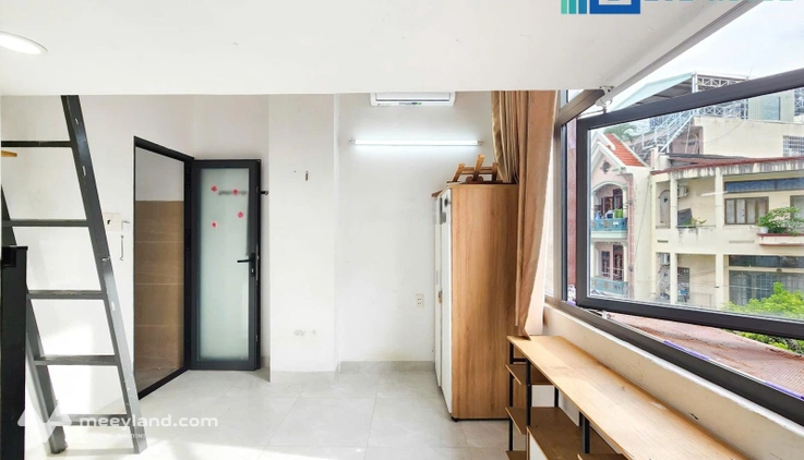 Phòng gác cao 5,5tr cửa sổ lớn ngay đường 3/2, gần ĐH Bách Khoa & UEH