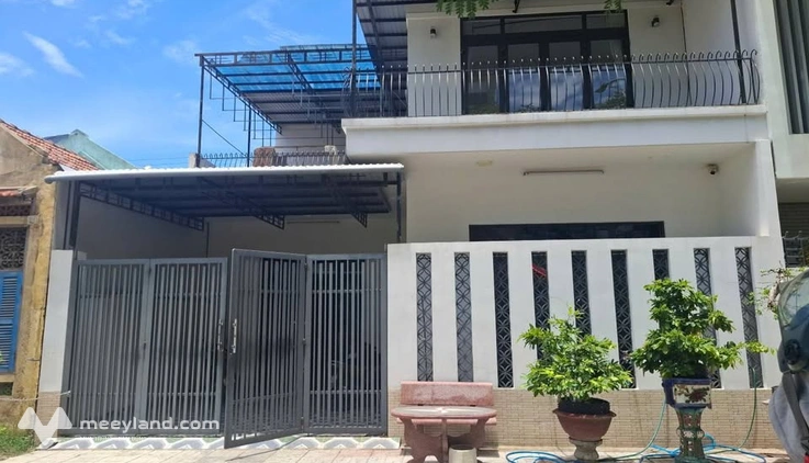 Chốt ngay căn nhà 2 tầng, Ngọc Bảo Viên, Quảng Ngãi, giá cực hời
