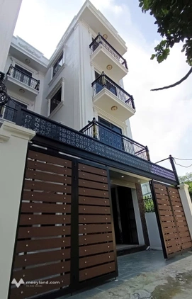 Biệt thự mini độc lập Đại Thành, sân cổng ô tô, giá chỉ 6 tỷ
