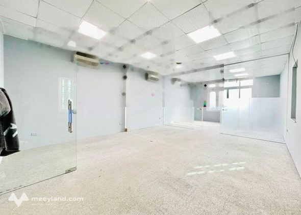 Cho thuê văn phòng 135m2 Quận 1 giá siêu ưu đãi