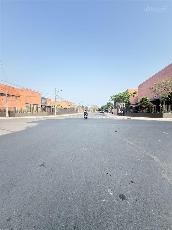 7 tỷ 6 kdc phong phú 5 81m2 sổ đỏ cá nhân