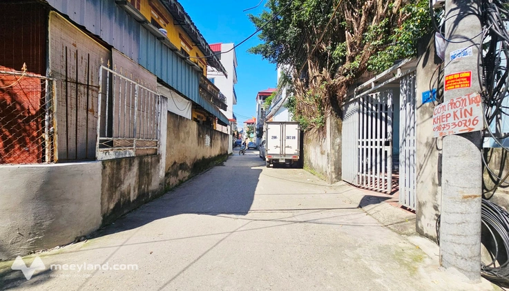 Đất đẹp 93m2 tại Xuân Bách, Quang Tiến, Sóc Sơn, đường thông ô tô đỗ cửa