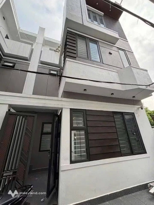 Nhà 3 tầng xây mới tại Nguyễn Khuyến, Nam Định, thiết kế hiện đại, giá chỉ 2.45 tỷ