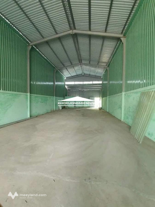 Cho thuê kho xưởng 300m2 Bình Tân - Xưởng cao ráo, kiên cố