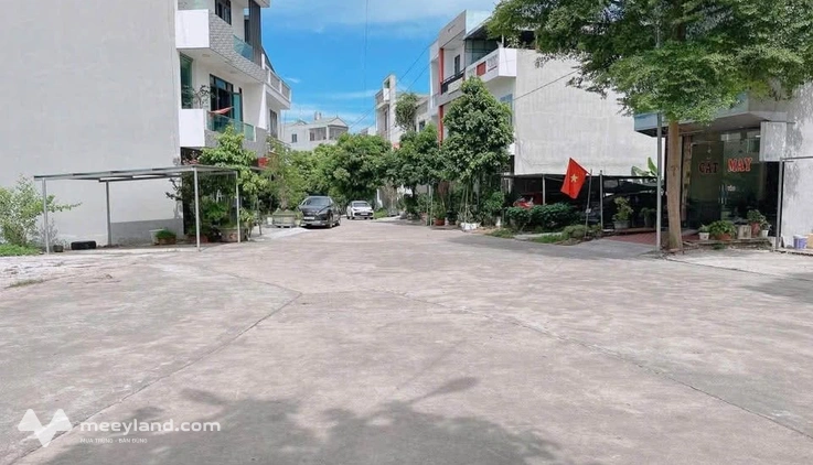 Bán đất đẹp view vườn hoa khu đô thị Minh Phương, giá rẻ bất ngờ