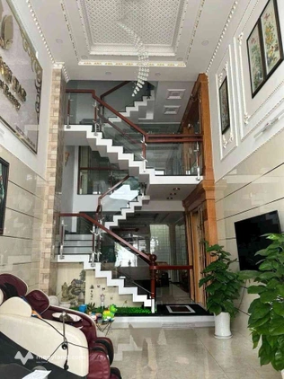Chủ bán gấp căn nhà Bình Tân, Tân Phú