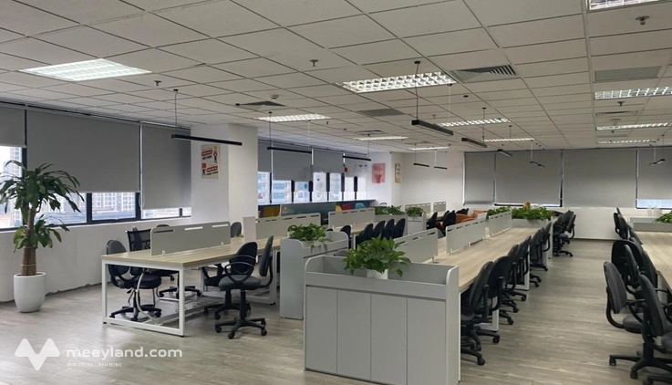 Chính chủ cho thuê văn phòng-mặt bằng kinh doanh 650m2 tại toà 25T Hoàng Đạo Thuý giá 240k/m2/tháng