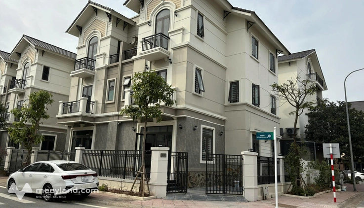 Biệt thự song lập 135m2 Centa City – đã có sổ, giá chỉ 9.45 tỷ