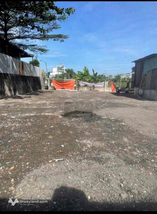 Đất san lấp sẵn có nhà cấp 4 hxt ngay ngã 4 bình phước chợ đầu mối