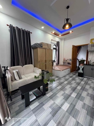 Phòng có ban công 25m2, Thủ Đức