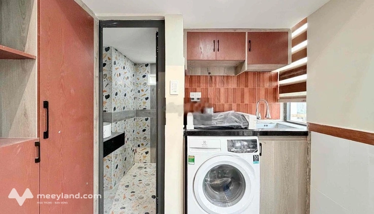Khai Trương 40 Phòng Gác Mới Full Nội Thất 5' ĐH UEH - ĐH Bách Khoa