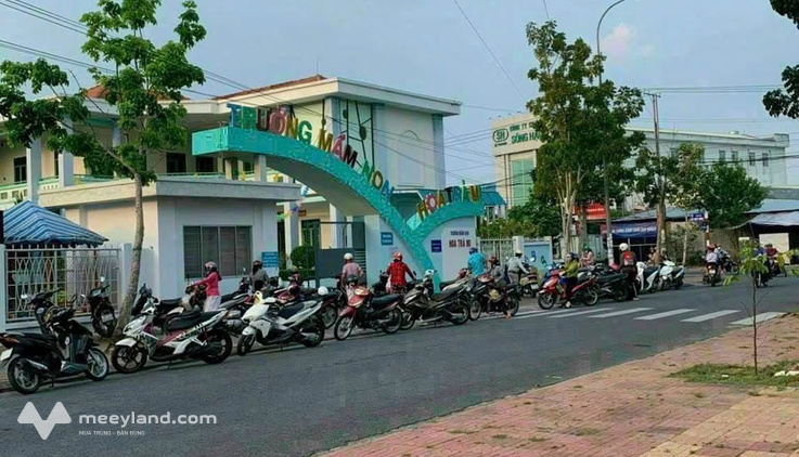 Nền đất xinh xắn tại Phường Vị Thanh, vị trí đắc địa gần công viên