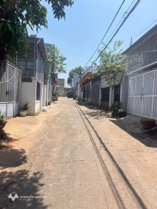 Bán đất tặng nhà cấp 4 hẻm đường Ama Khê, diện tích 85m2