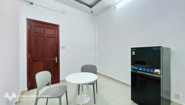 Cho thuê phòng 1PN cửa sổ thoáng đón nắng, 34m2, full nội thất - Ngay Cầu Calmette, Quận 1