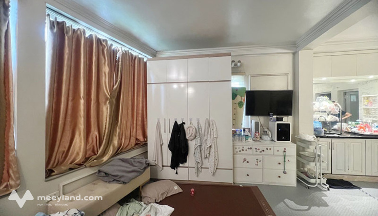 Bán nhà 45,4m², 3 tầng mặt phố Cổ Linh, lô góc 2 mặt cực thoáng, vỉa hè 6m, kinh doanh sầm uất