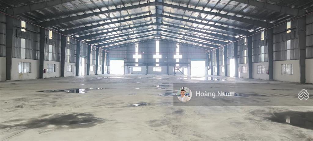 Bán xưởng 1,4 ha. 2 mt kcn đức hòa. giá tốt. vô hoạt động ngay