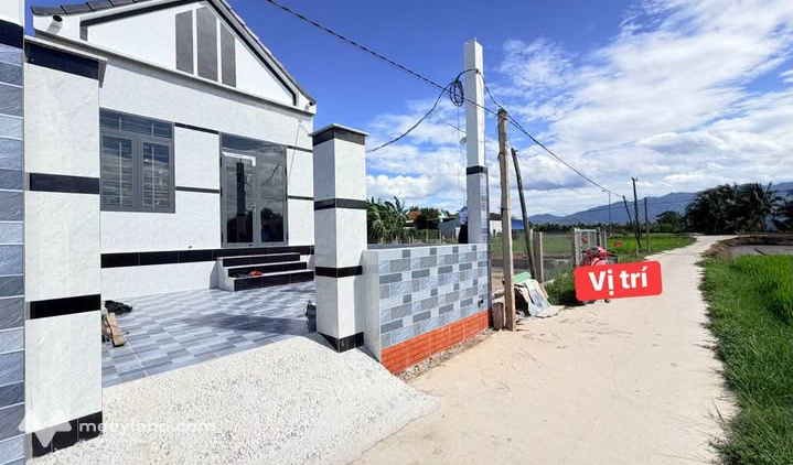 Bán đất Ninh Giang, Ninh Hòa, 130m2, full thổ cư, giá chỉ 400 triệu
