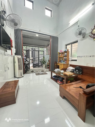 Bán nhà 2 mặt hẻm siêu thoáng tại Tháp Đôi, Quy Nhơn, giá chỉ 1.7 tỷ