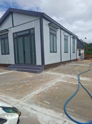 Bán mảnh đất 1000m2 có sẵn nhà mới xây tại Tân Hà, Lâm Đồng, giá 980 triệu