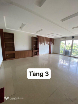 Chính chủ còn trống tầng 3. Diện tích 70m2, số 20 ngõ 20 Trần Kim Xuyến, 3 ô tô tránh nhau