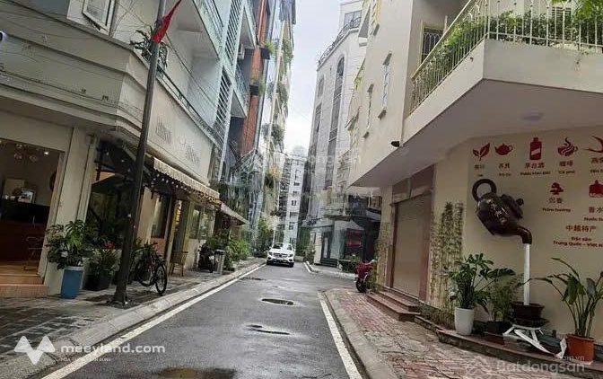 Cho thuê văn phòng 100m2 tại Nguyễn Thị Định, 22 triệu VND