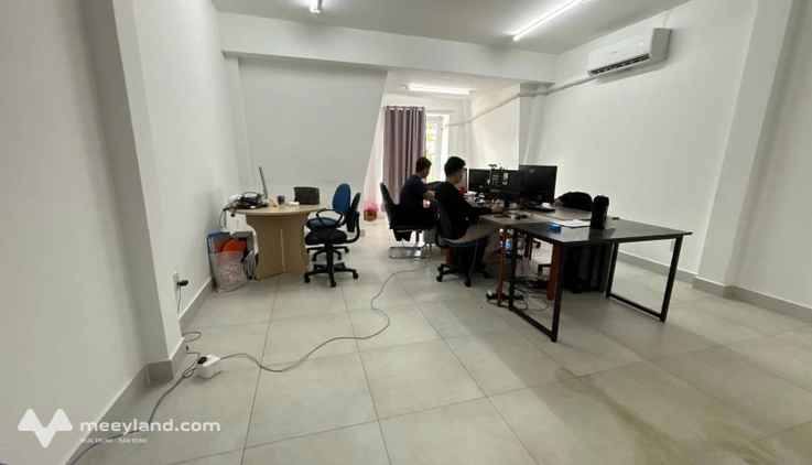 Cho thuê 2 sàn văn phòng tại Cityland Center Hills, 17 triệu, 200m2