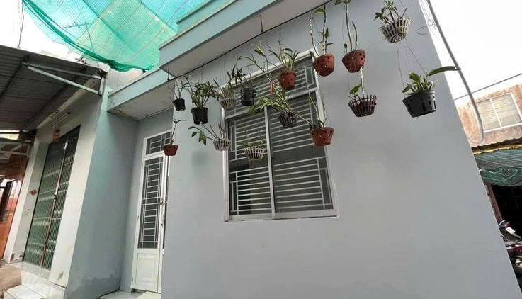 Cho thuê nhà nguyên căn xinh xắn tại Bờ Kè Hoàng Quốc Việt, Cần Thơ